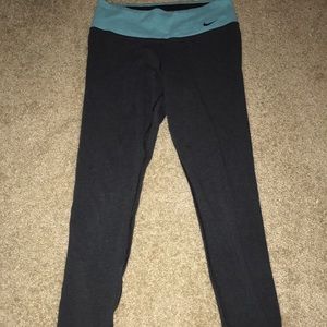 nike leggings size small